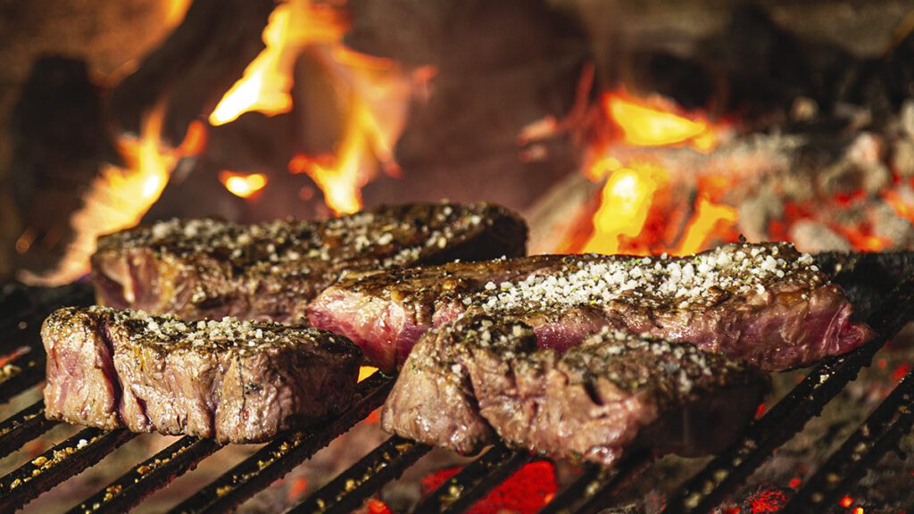 Queima gordura cetogênica com o churrasco